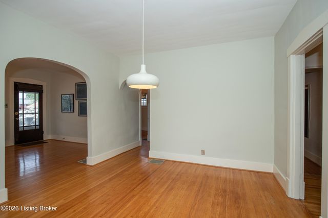 1211 Delor Ave, Louisville, KY 40217