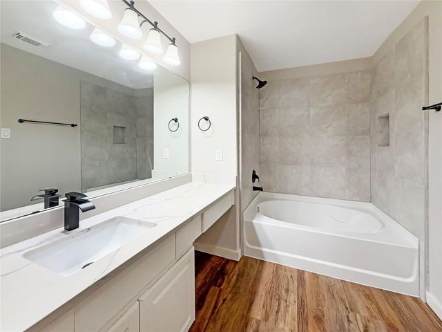 9418 Belleclaire Lane, Houston, TX 77044