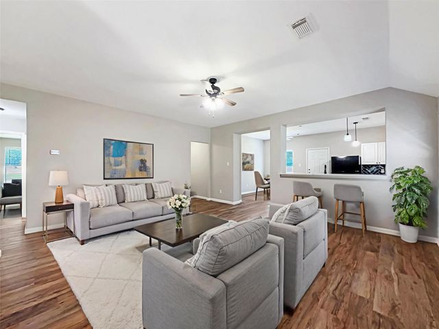 9418 Belleclaire Lane, Houston, TX 77044