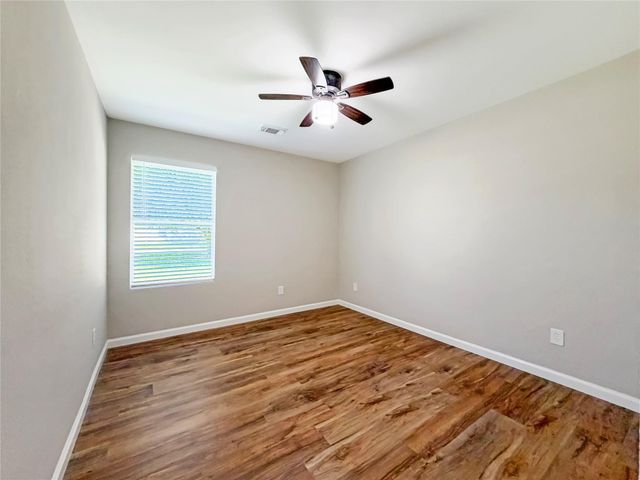 9418 Belleclaire Lane, Houston, TX 77044