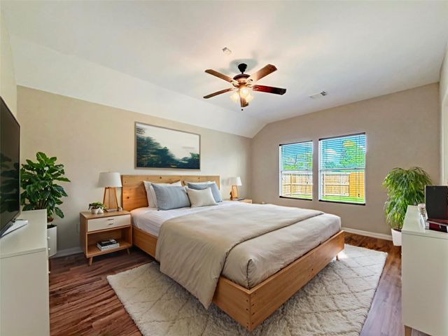 9418 Belleclaire Lane, Houston, TX 77044