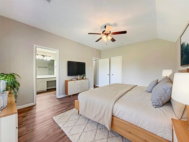9418 Belleclaire Lane, Houston, TX 77044