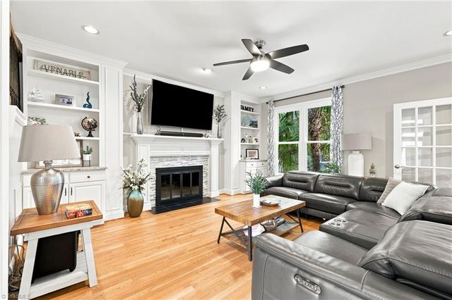 4911 Setter Court, Jamestown, NC 27282