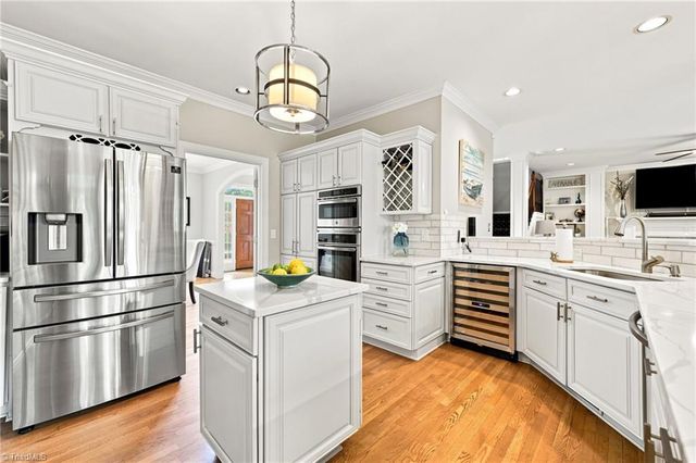 4911 Setter Court, Jamestown, NC 27282