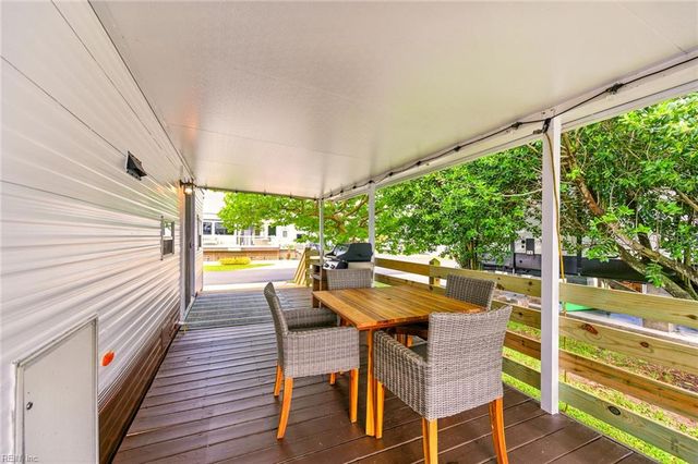 3665 Sandpiper RD # 186, Virginia Beach, VA 23454