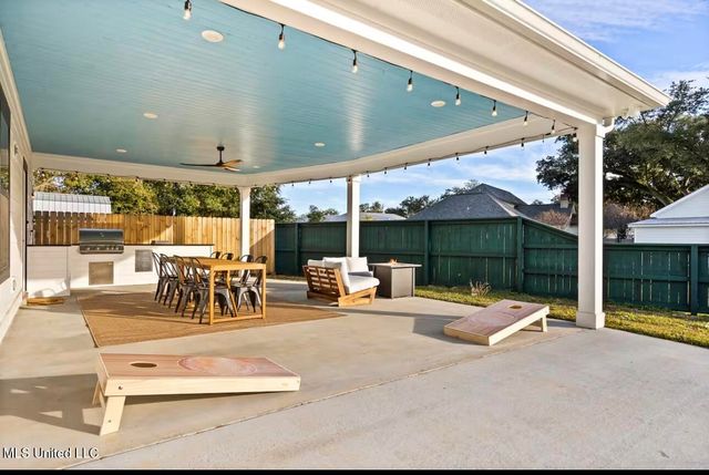 435 3rd Street, Gulfport, MS 39501