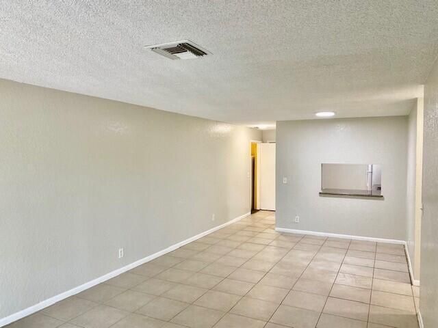 200 Croton Avenue 208, Lantana, FL 33462