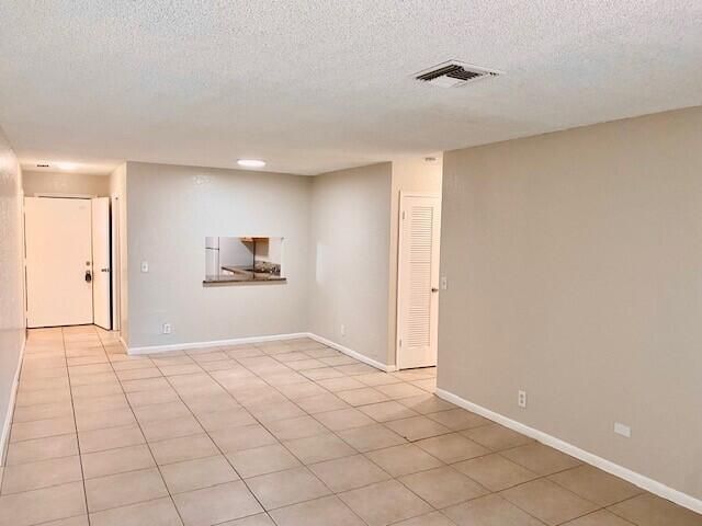 200 Croton Avenue 208, Lantana, FL 33462