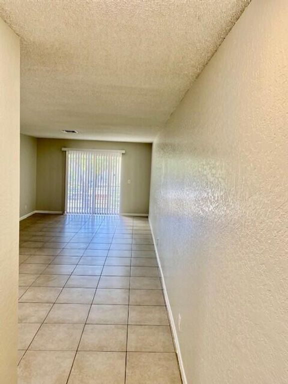 200 Croton Avenue 208, Lantana, FL 33462