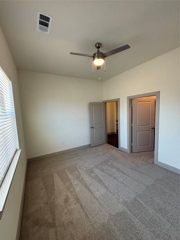 2036 Oak Grove 223, Aubrey, TX 76227