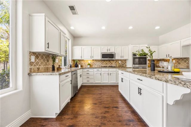 39638 Bayonne Place, Murrieta, CA 92562