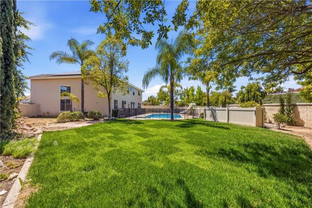 39638 Bayonne Place, Murrieta, CA 92562