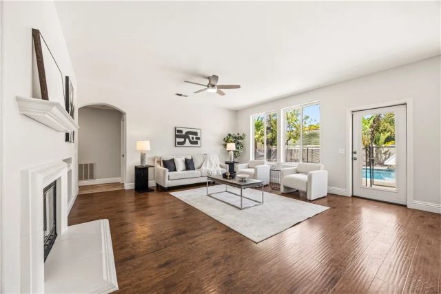 39638 Bayonne Place, Murrieta, CA 92562
