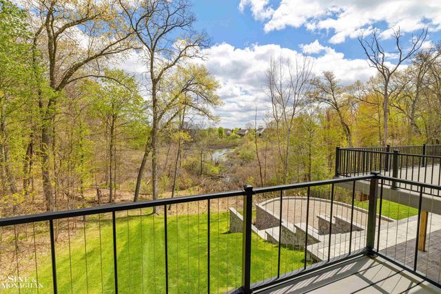 6148 Birchcrest Lane, Commerce Twp, MI 48382