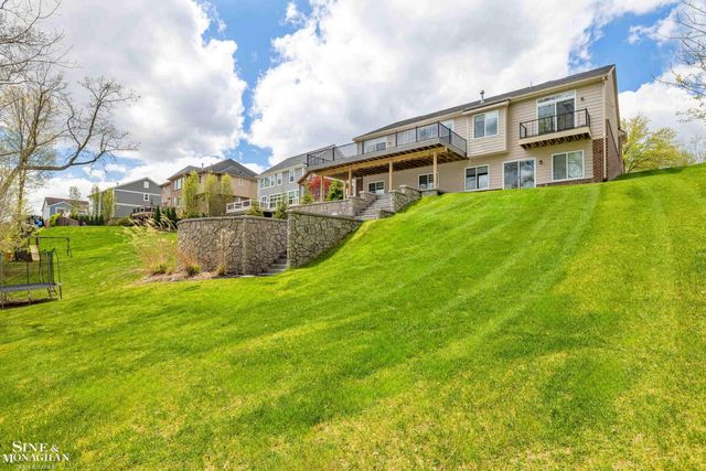 6148 Birchcrest Lane, Commerce Twp, MI 48382
