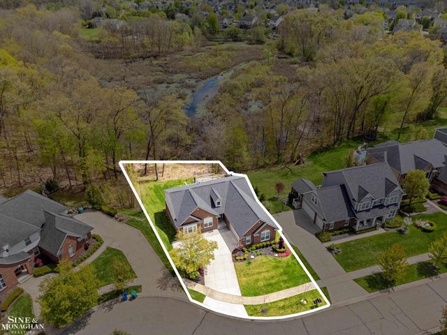 6148 Birchcrest Lane, Commerce Twp, MI 48382