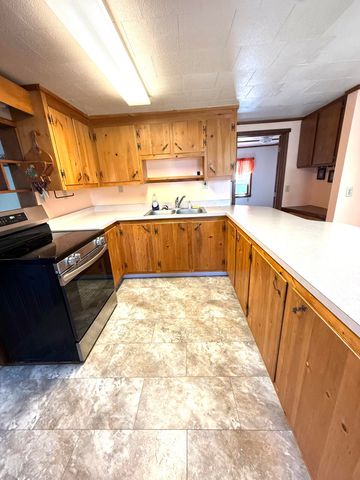 437 Rugar St Street, Plattsburgh, NY 12901