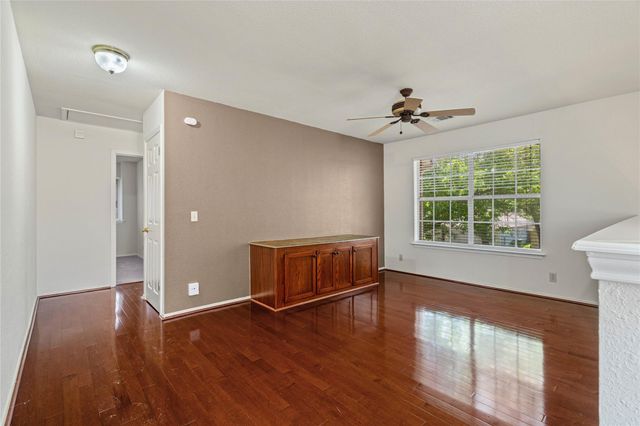 17013 Jigsaw Pathway, Round Rock, TX 78664