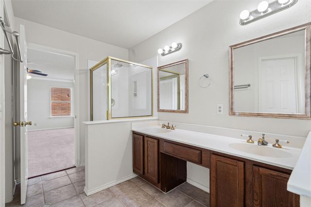 17013 Jigsaw Pathway, Round Rock, TX 78664