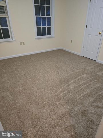 5021 INVERNESS DR, Mechanicsburg, PA 17050