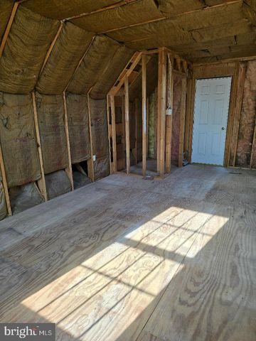 5021 INVERNESS DR, Mechanicsburg, PA 17050