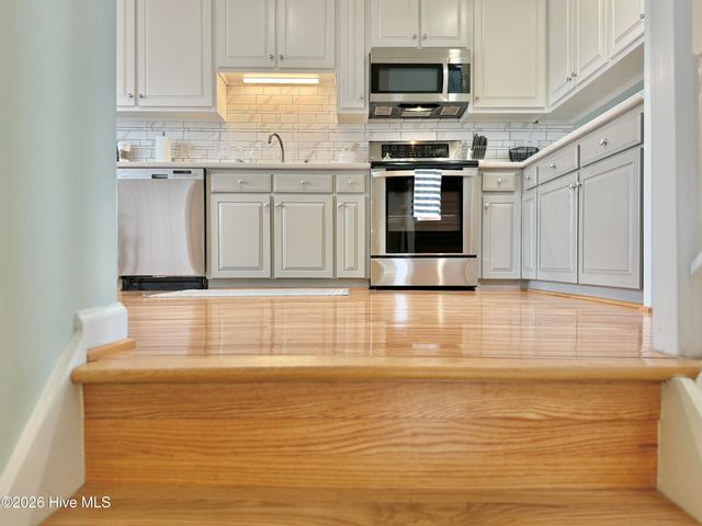 116 Sea Oaks Court, Sneads Ferry, NC 28460
