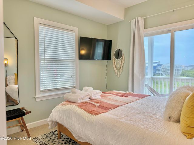 116 Sea Oaks Court, Sneads Ferry, NC 28460
