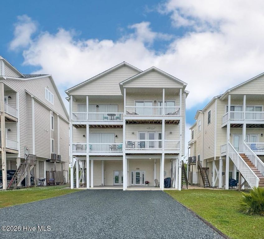 116 Sea Oaks Court, Sneads Ferry, NC 28460
