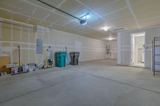 38 Avenida Colibri, Santa Fe, NM 87508