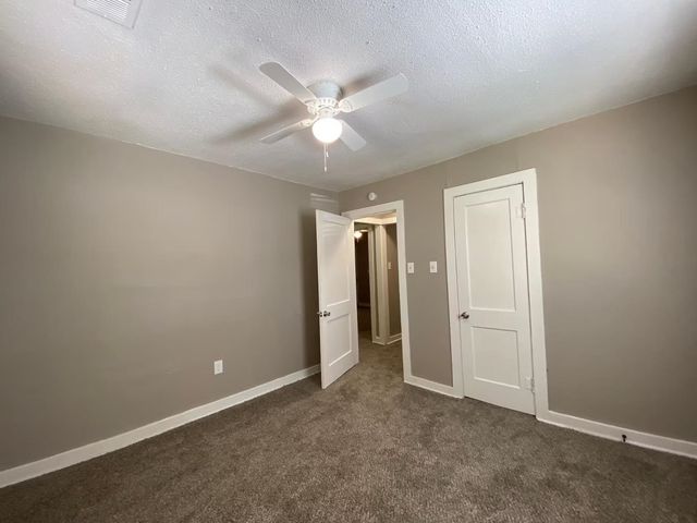 1688 S WINSTON DR, Memphis, TN 38127