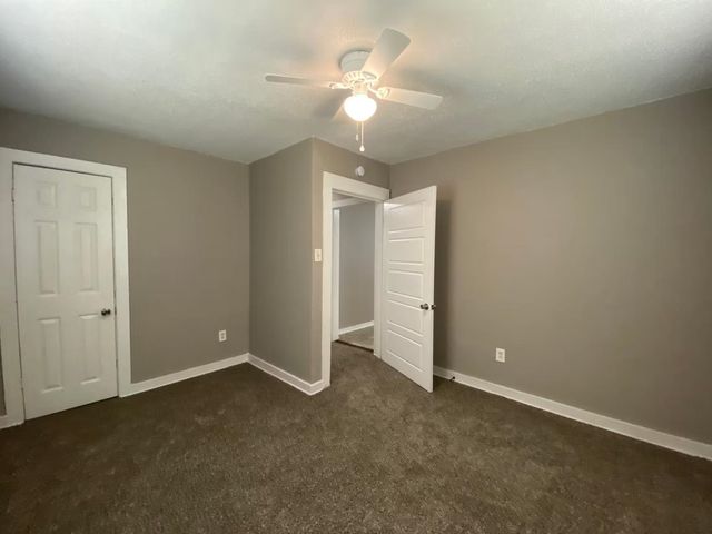 1688 S WINSTON DR, Memphis, TN 38127