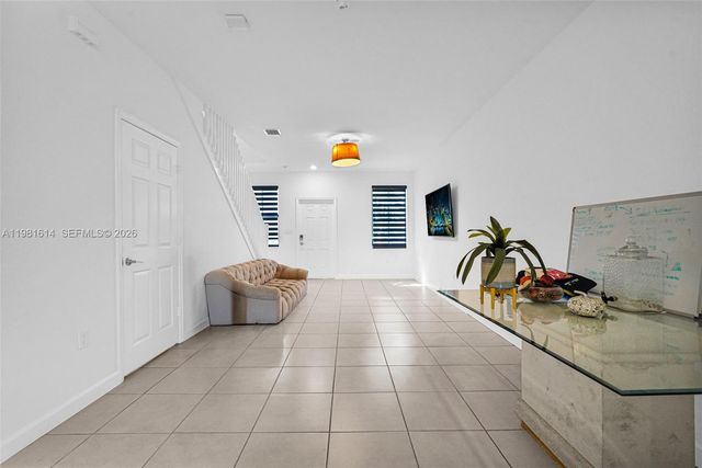 1901 SW 5th Ct, Fort Lauderdale, FL 33312