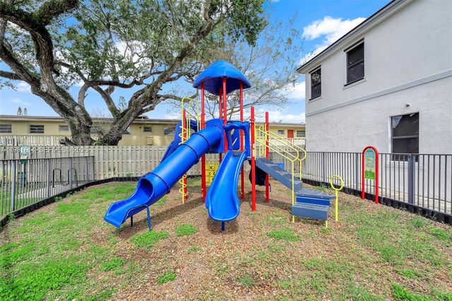 1901 SW 5th Ct, Fort Lauderdale, FL 33312