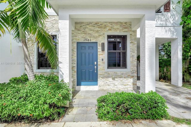 1901 SW 5th Ct, Fort Lauderdale, FL 33312
