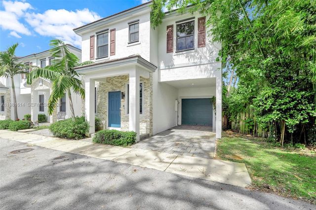 1901 SW 5th Ct, Fort Lauderdale, FL 33312