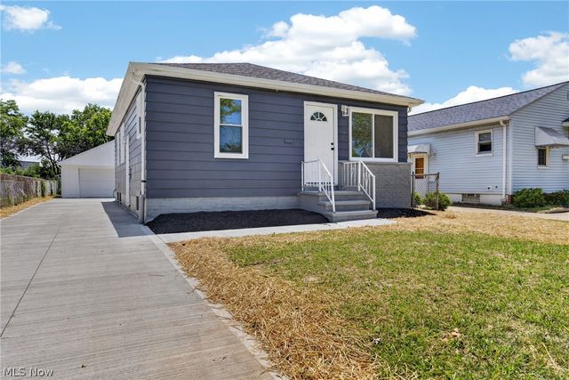 11709 Guardian Boulevard, Cleveland, OH 44135