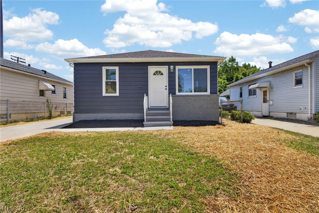 11709 Guardian Boulevard, Cleveland, OH 44135