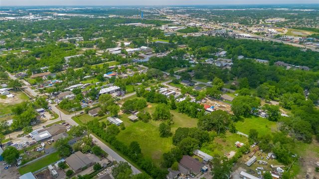 5620 Spindle Drive, Houston, TX 77086