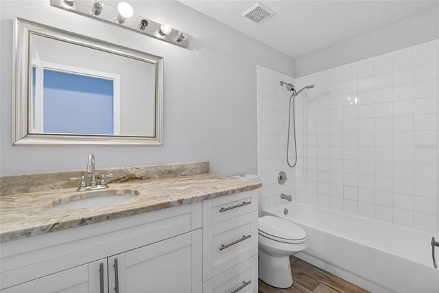 5529 TERRAIN DE GOLF DRIVE, Lutz, FL 33558