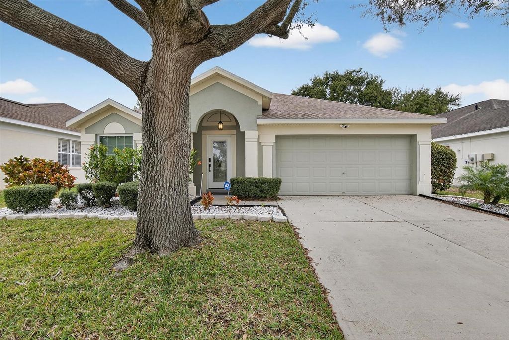 5529 TERRAIN DE GOLF DRIVE, Lutz, FL 33558