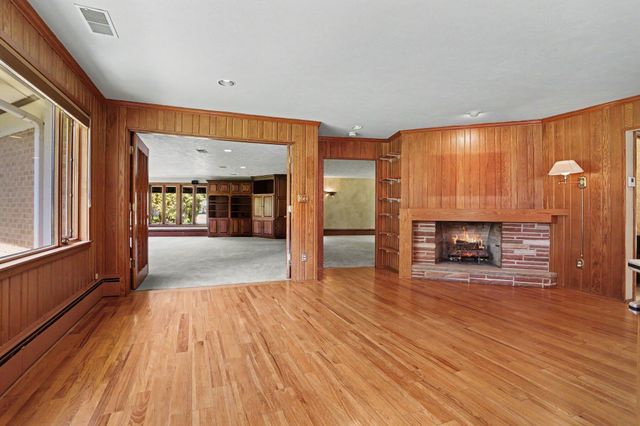 757 N Kalamazoo Avenue, Marshall Twp, MI 49068