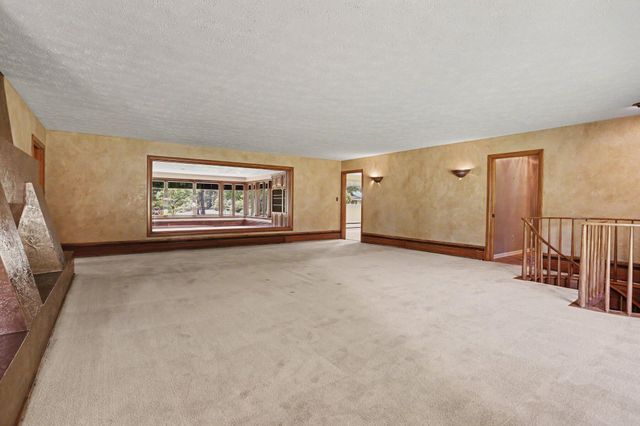 757 N Kalamazoo Avenue, Marshall Twp, MI 49068