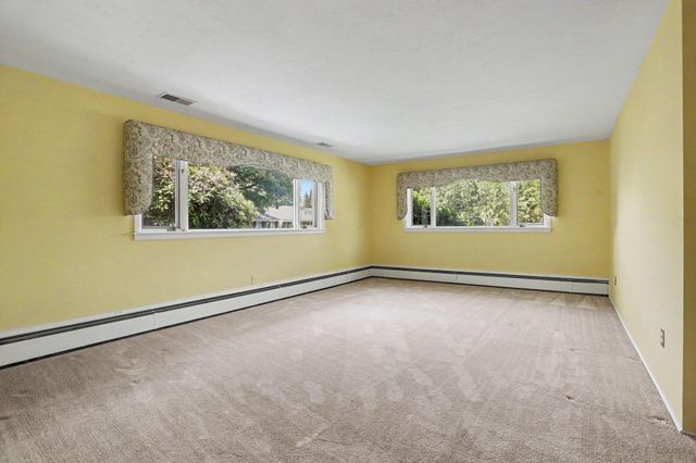 757 N Kalamazoo Avenue, Marshall Twp, MI 49068