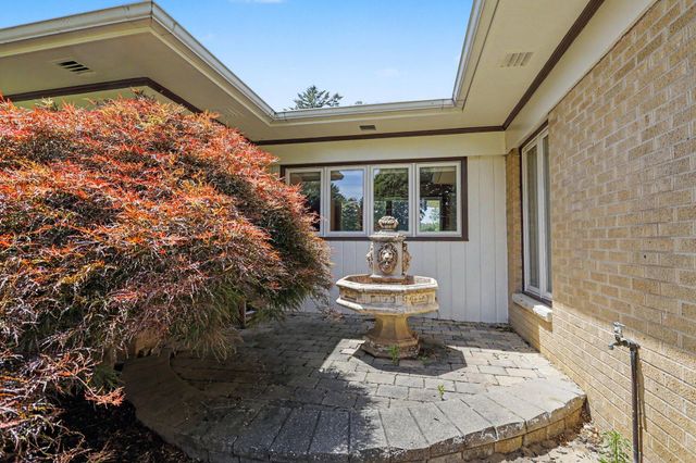 757 N Kalamazoo Avenue, Marshall Twp, MI 49068