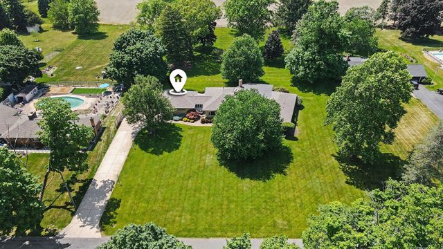 757 N Kalamazoo Avenue, Marshall Twp, MI 49068