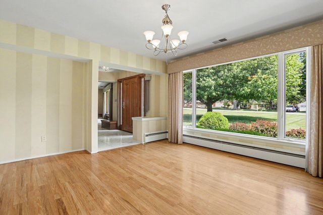 757 N Kalamazoo Avenue, Marshall Twp, MI 49068