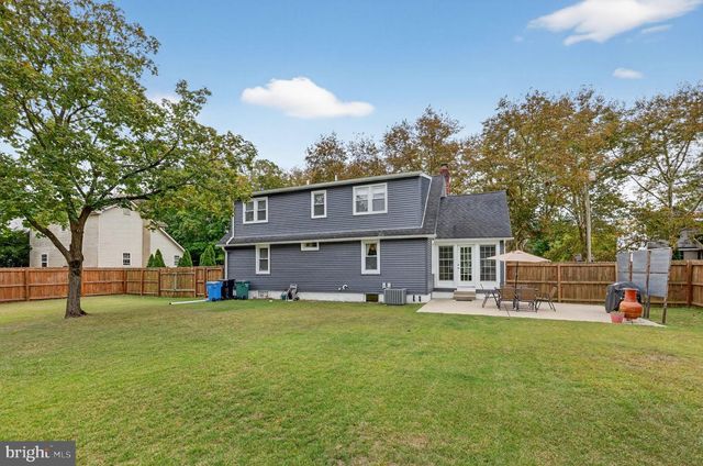 123 BERKLEY AVE, Mount Royal, NJ 08061