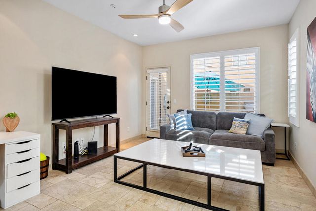 436 Via De La Paz, Palm Desert, CA 92211