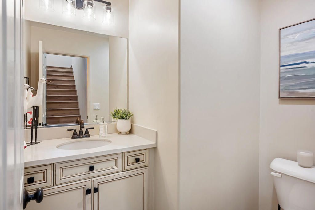 Image 11 of property listing at 436 Via De La Paz, Palm Desert, CA 92211