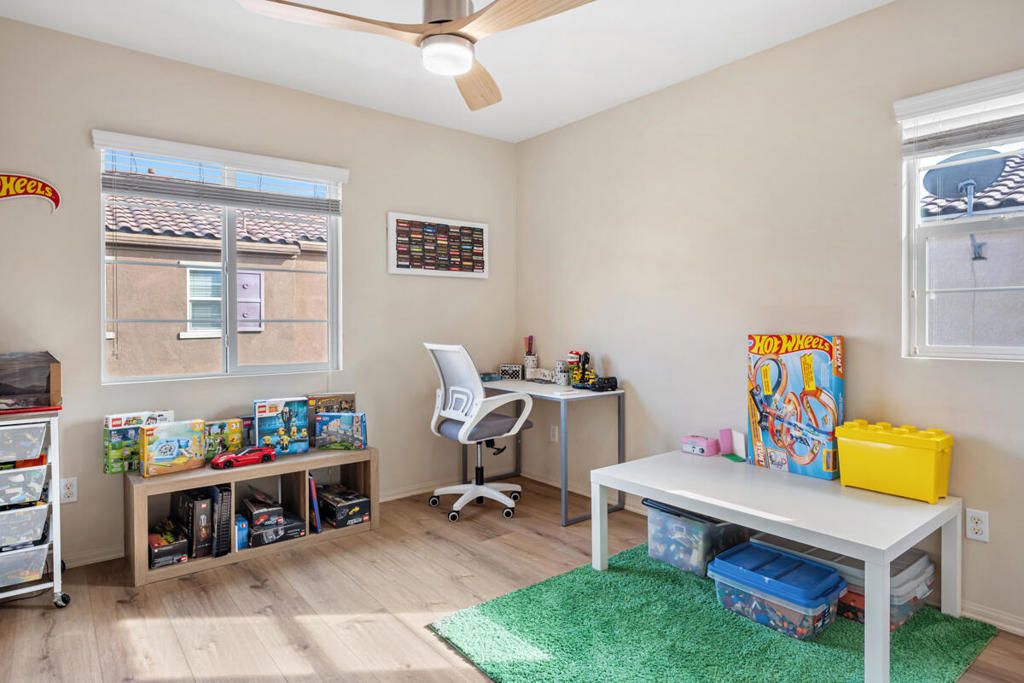 Image 17 of property listing at 436 Via De La Paz, Palm Desert, CA 92211